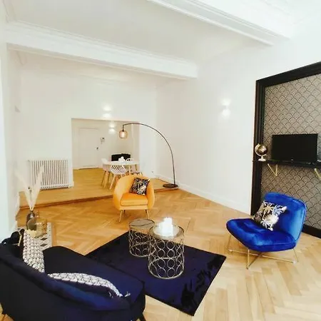 Apartment Carcassonnais Avec Parking *