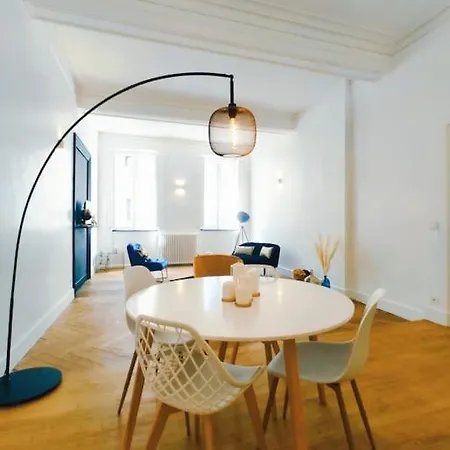 Apartment Carcassonnais Avec Parking *